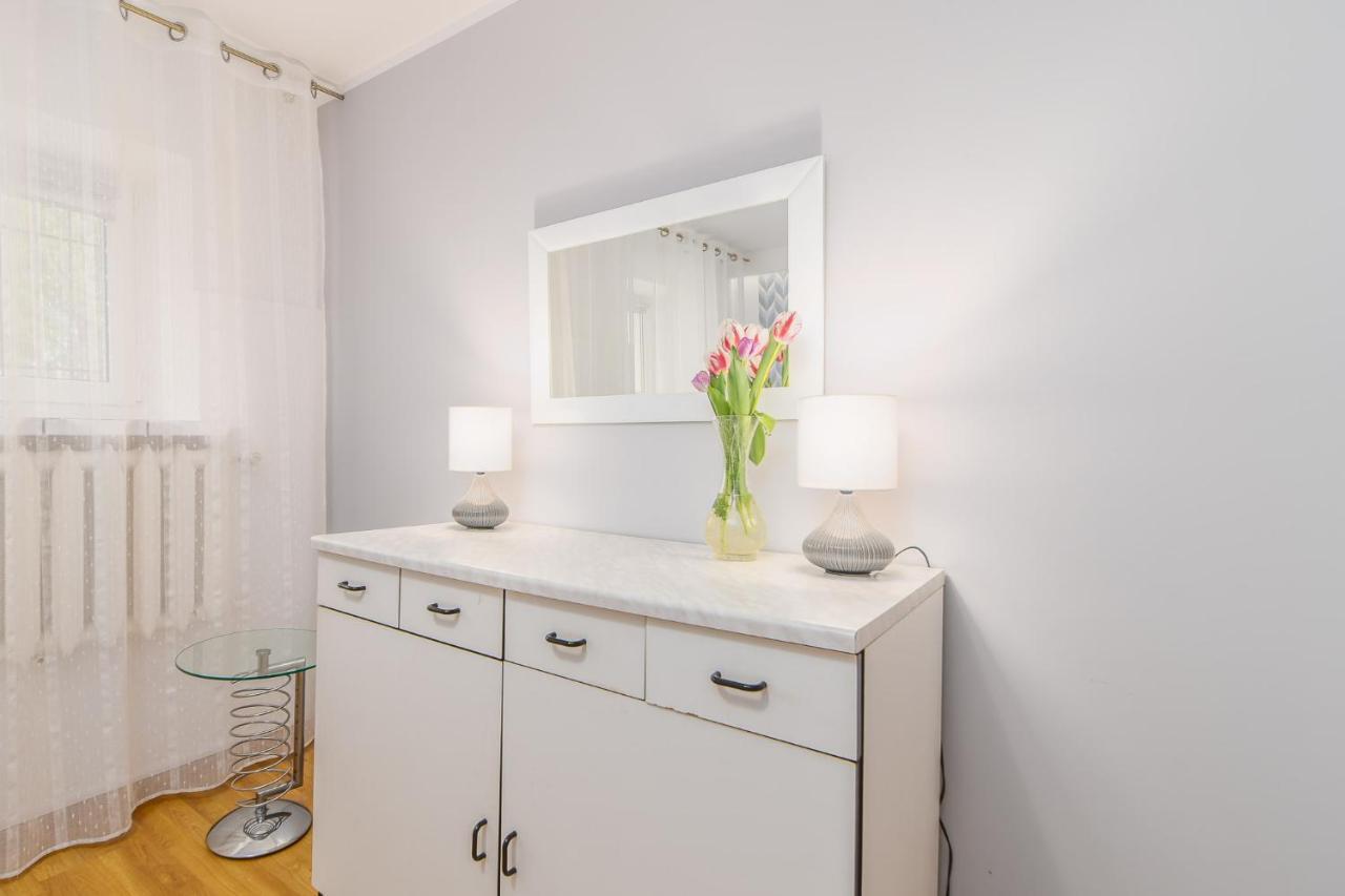 Ferienwohnung Pod Roza Wiatrow Kolberg Exterior foto