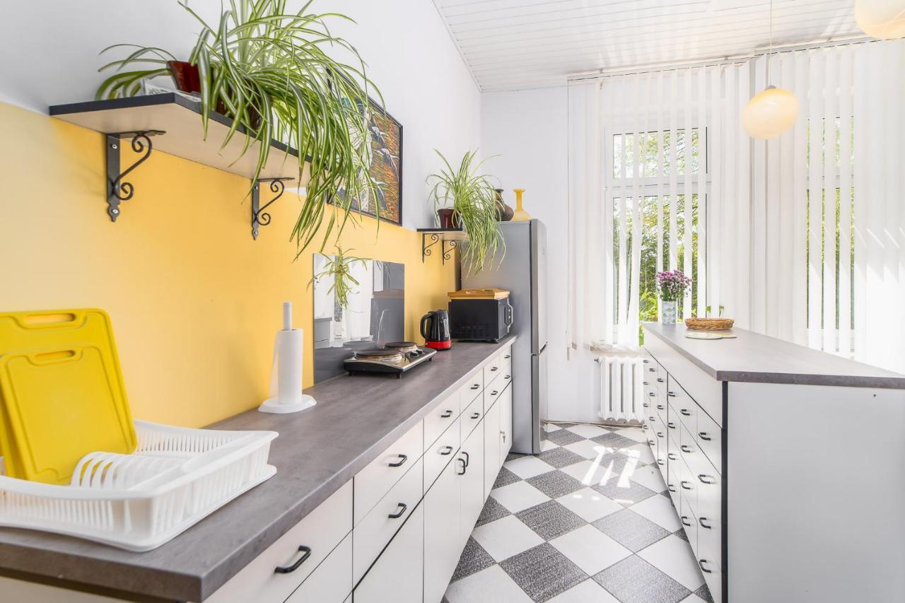 Ferienwohnung Pod Roza Wiatrow Kolberg Exterior foto