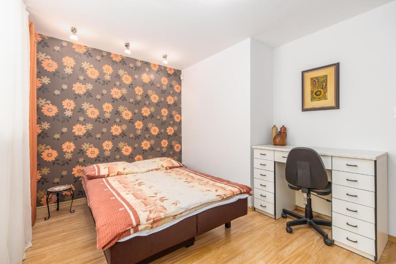 Ferienwohnung Pod Roza Wiatrow Kolberg Exterior foto